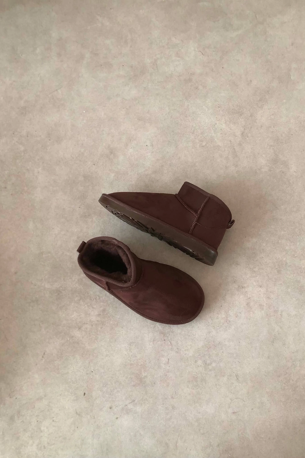 Feno Kahve Süet İçi Kürklü Mini Kadın Bot