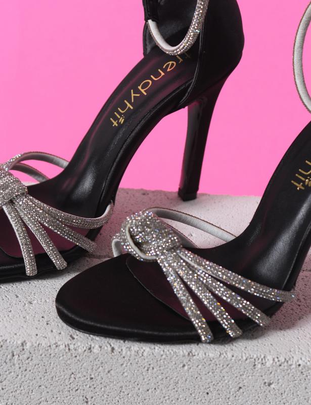 Aurora Siyah saten Bilek Bağlı Taş Detay Kadın Topuklu Ayakkabı
