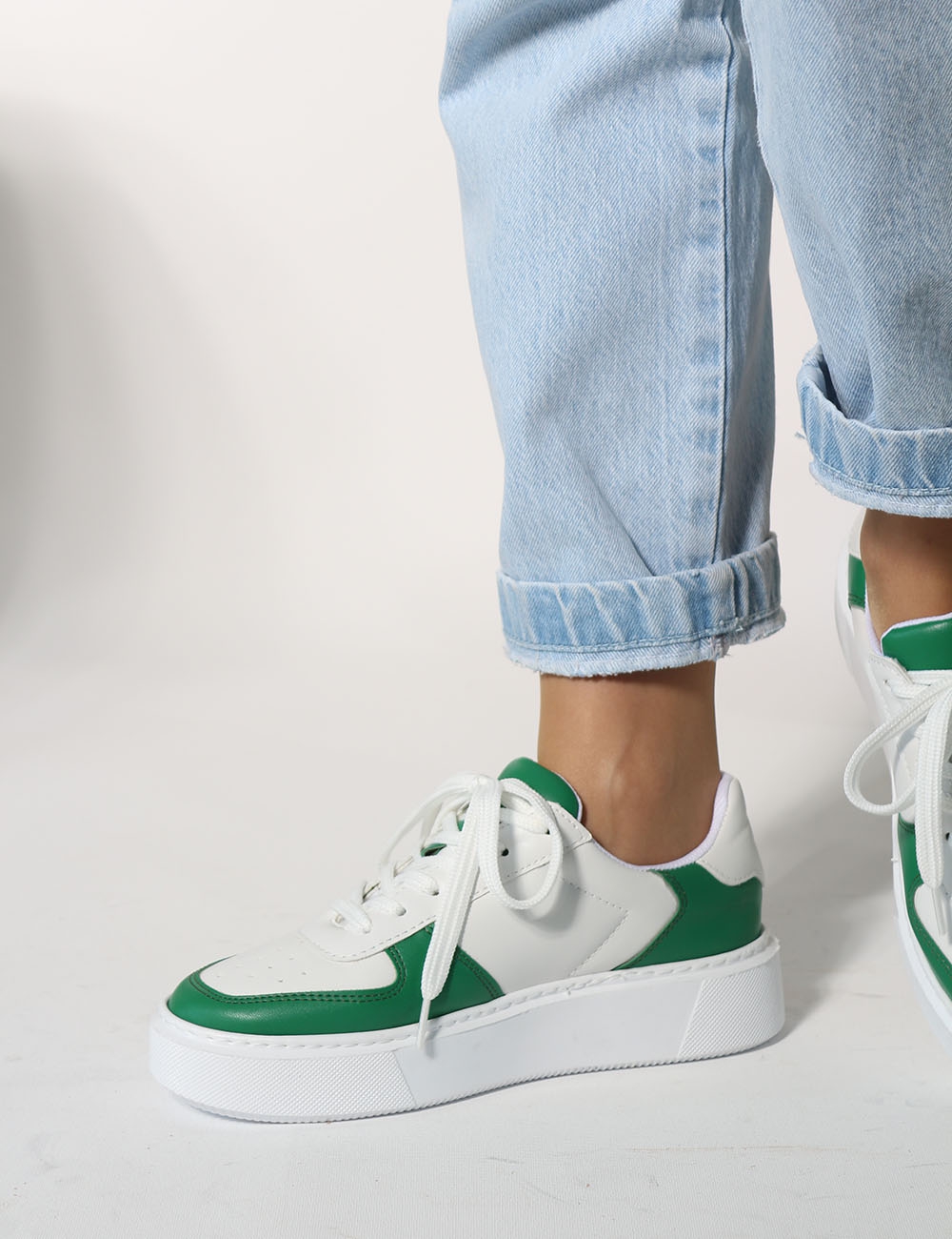 Axel beyaz yeşil mat deri Düz Taban Bağcıklı Kadın Sneakers 