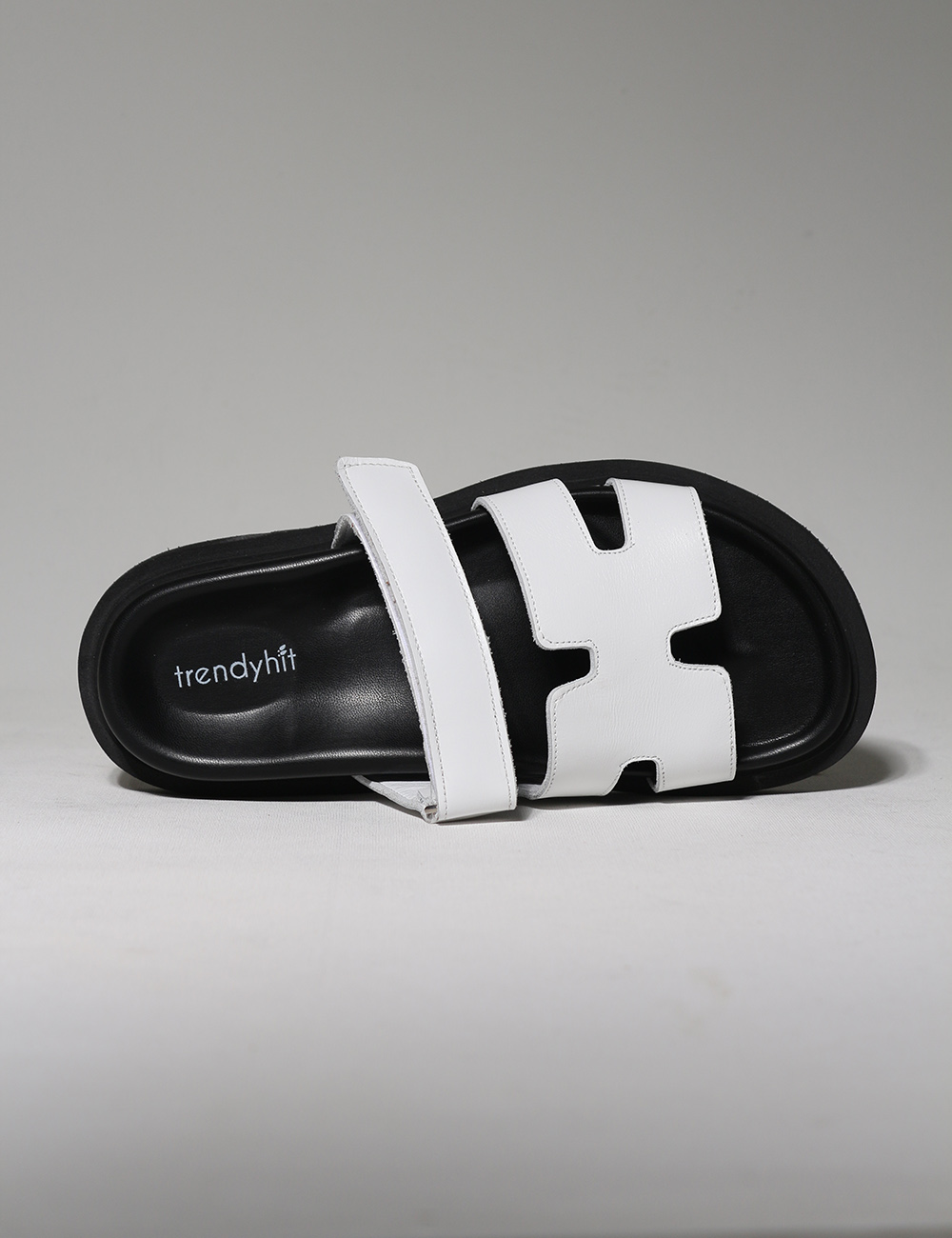 Beca Beyaz Hakiki Deri Düz Taban Kadın Terlik