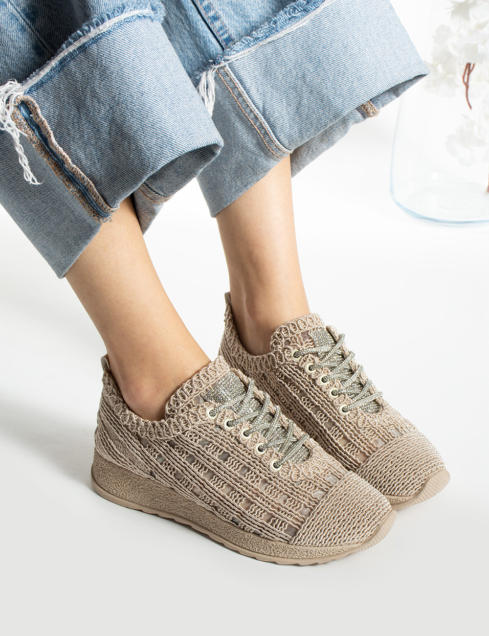 Guca%20Vizon%20Dantelli%20Bağcıklı%20Taş%20Detaylı%20Kadın%20Sneakers