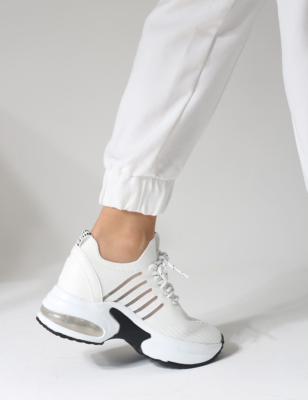 Paulo Beyaz Triko Gizli Topuk Air Tabanlı Sneakers