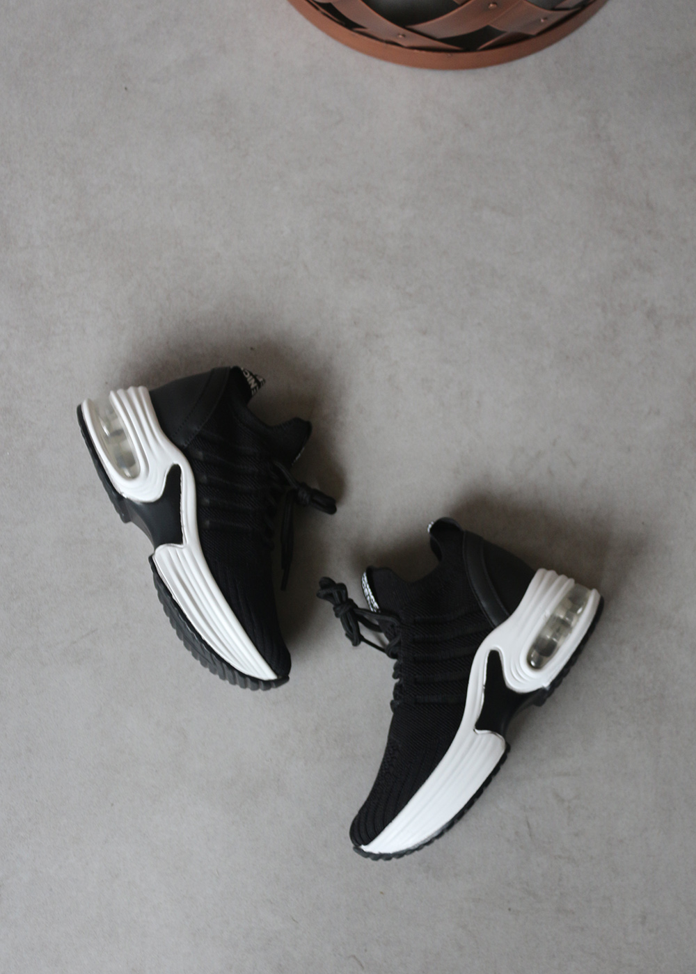 Paulo%20Siyah%20Triko%20Gizli%20Topuk%20Air%20Tabanlı%20Sneakers