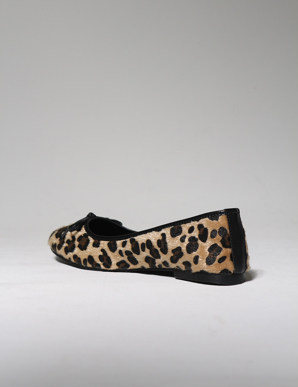Pelas%20Leopar%20Tay%20tüyü%20Fiyonklu%20Kadın%20Babet