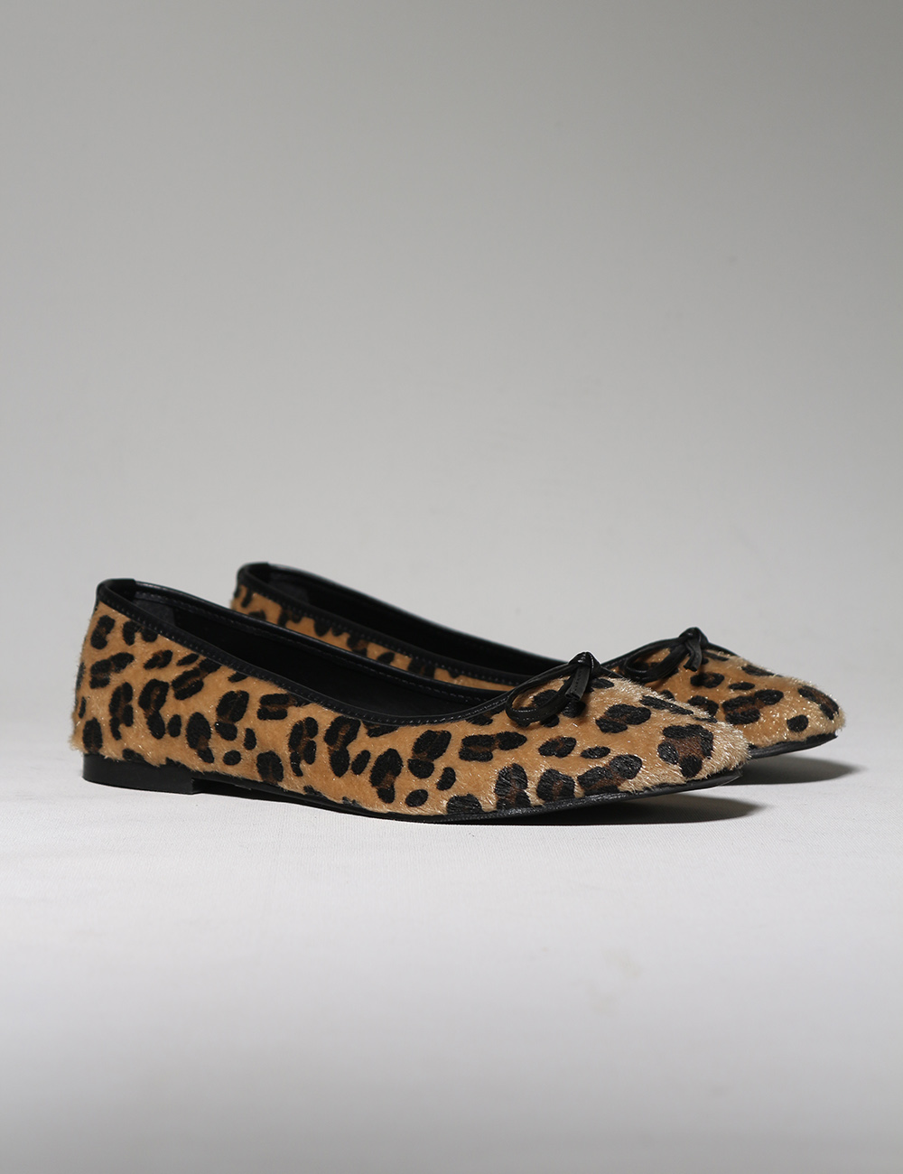Pelas%20Leopar%20Tay%20tüyü%20Fiyonklu%20Kadın%20Babet