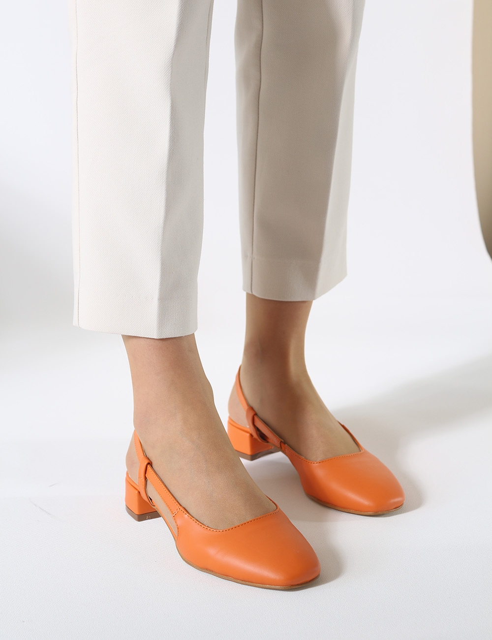 Sofa Orange Mat Deri Kısa Topuklu Babet Ayakkabı 