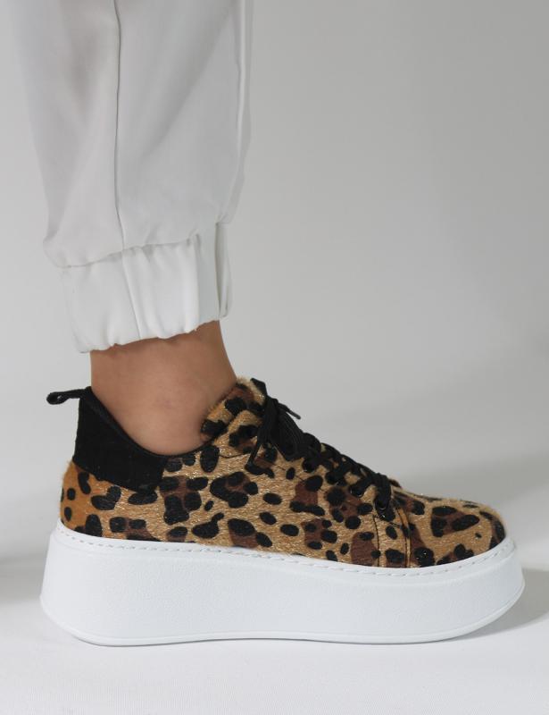 Tudor Leopar Siyah Detaylı Kalın Taban Bağcıklı Kadın Sneakers 