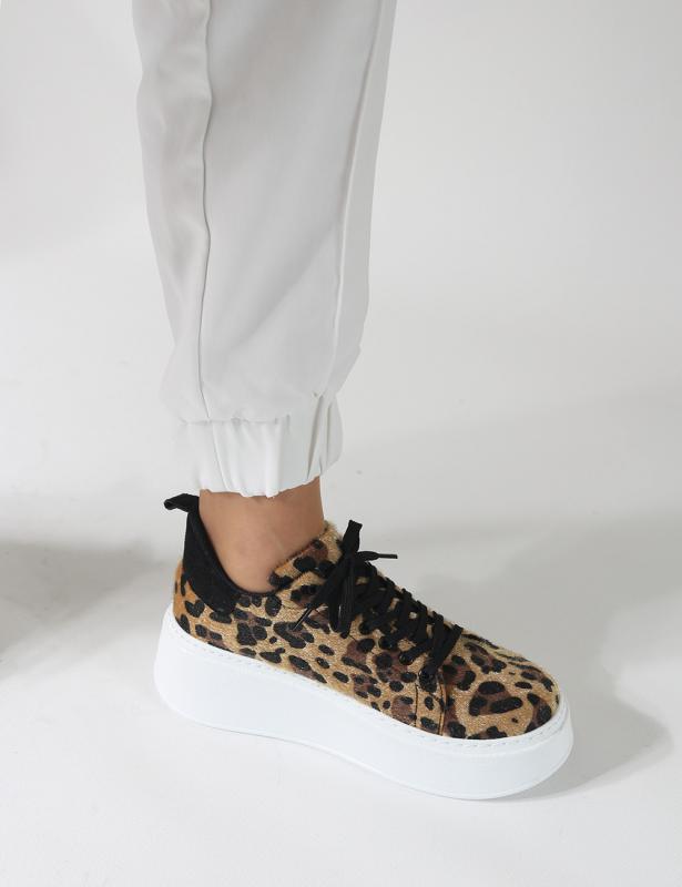 Tudor Leopar Siyah Detaylı Kalın Taban Bağcıklı Kadın Sneakers 