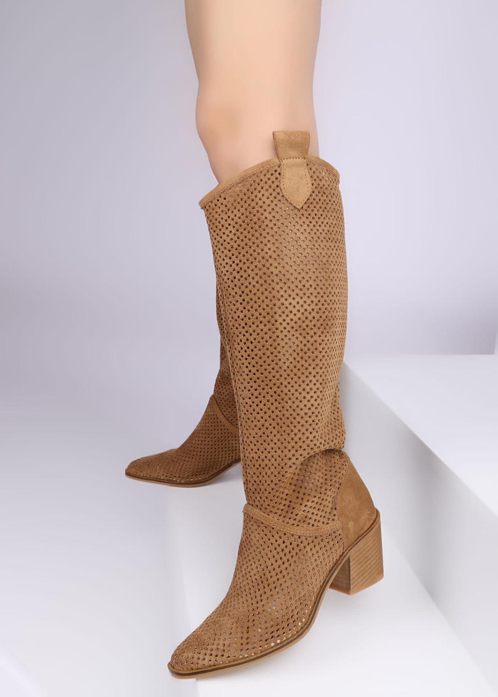 Venedik%20Camel%20Süet%20Delikli%20Western%20Kadın%20Çizme