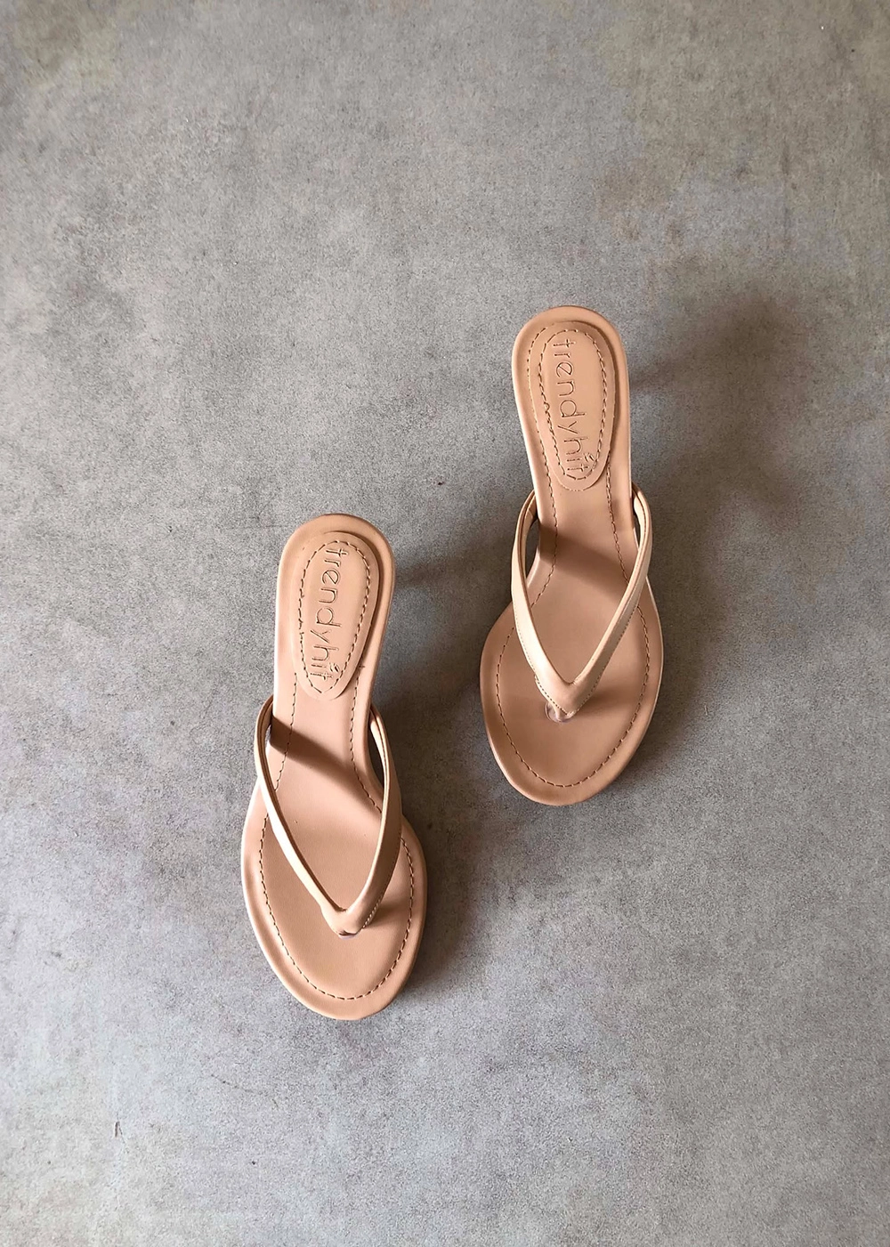 Veno Karamel Parmak Arası 4cm Topuklu Kadın Terlik 