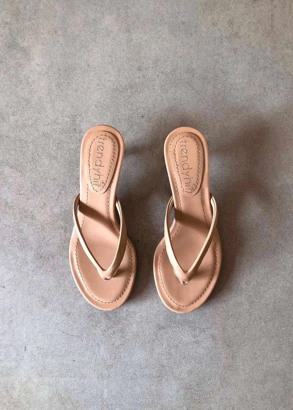 Veno Karamel Parmak Arası 4cm Topuklu Kadın Terlik 
