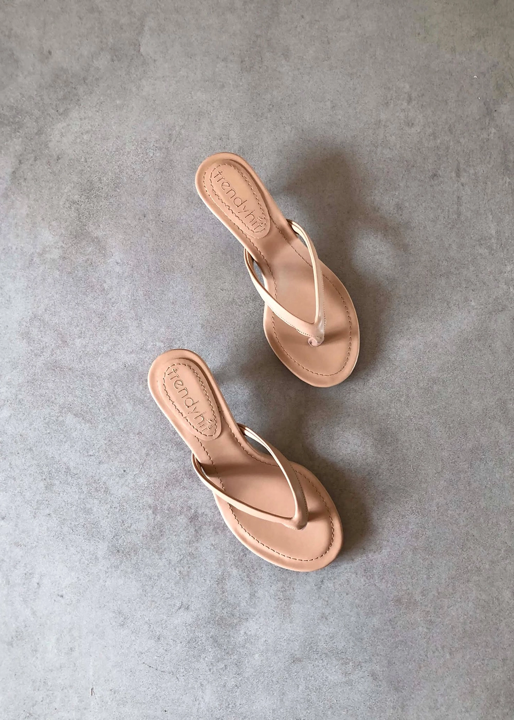 Veno Karamel Parmak Arası 4cm Topuklu Kadın Terlik 